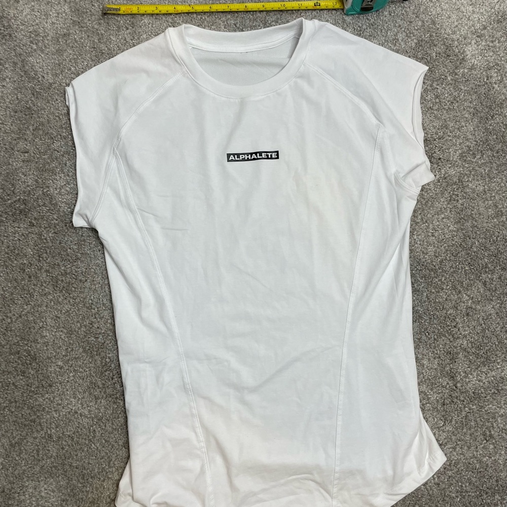 Alphalete mens velocity tee